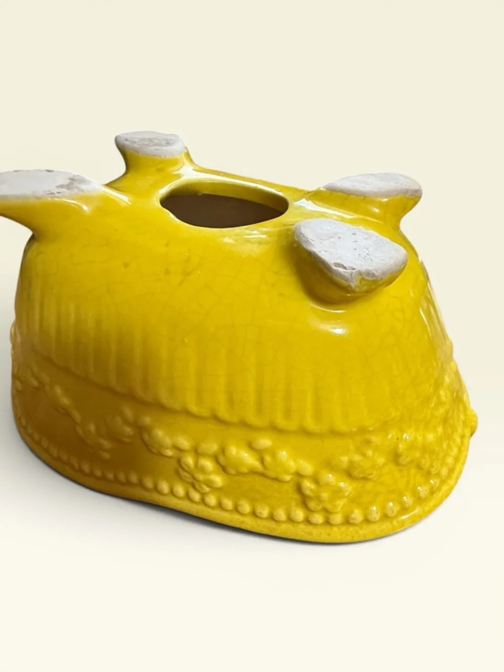 Vintage Yellow Porcelain Clawfoot Bathtub Soap Dish